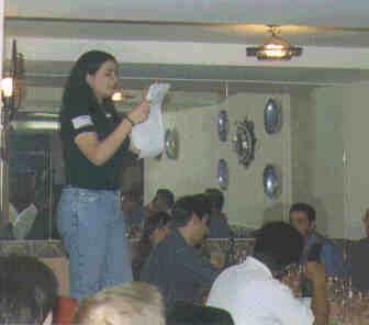 Leyendo el fax (12K)